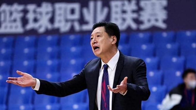 CBA球队集训备战,目标锁定新赛季冠军的简单介绍 CBA球队集训备战,目标锁定新赛季冠军的简单介绍