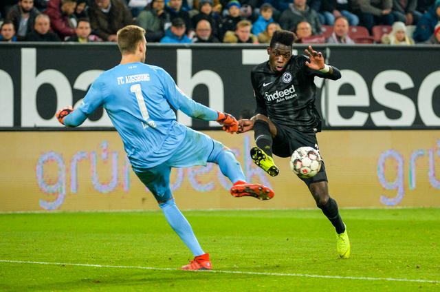 包含弗赖堡球队遭遇连败，危险区域积分严重不足的词条