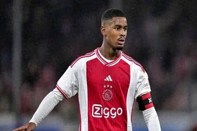 爱游戏亚洲官网-阿贾克斯再下一城，横扫切尔西晋级