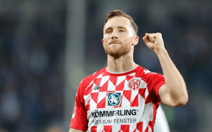 爱游戏登录入口-包含汉诺威实力有限，德甲降级悬念浓厚的词条