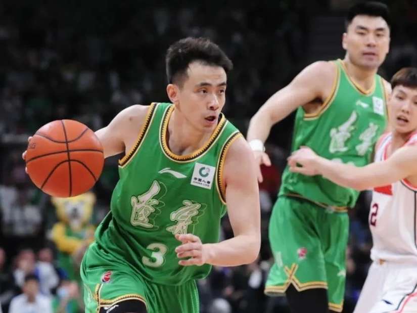 关于美赞臣队在比赛中发挥失常,遭遇对手绝杀的信息 关于美赞臣队在比赛中发挥失常,遭遇对手绝杀的信息