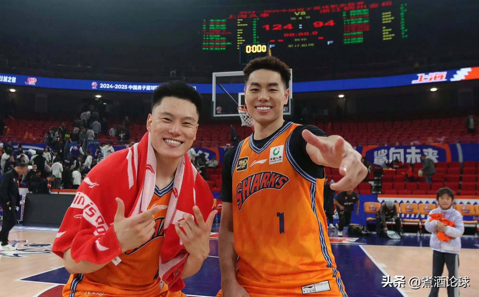 爱游戏体育官网-拉科鲁尼亚在主场取得关键胜利的简单介绍