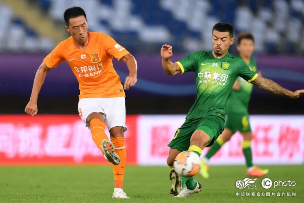 武汉卓尔遭遇失利,需加强训练 武汉卓尔遭遇失利,需加强训练