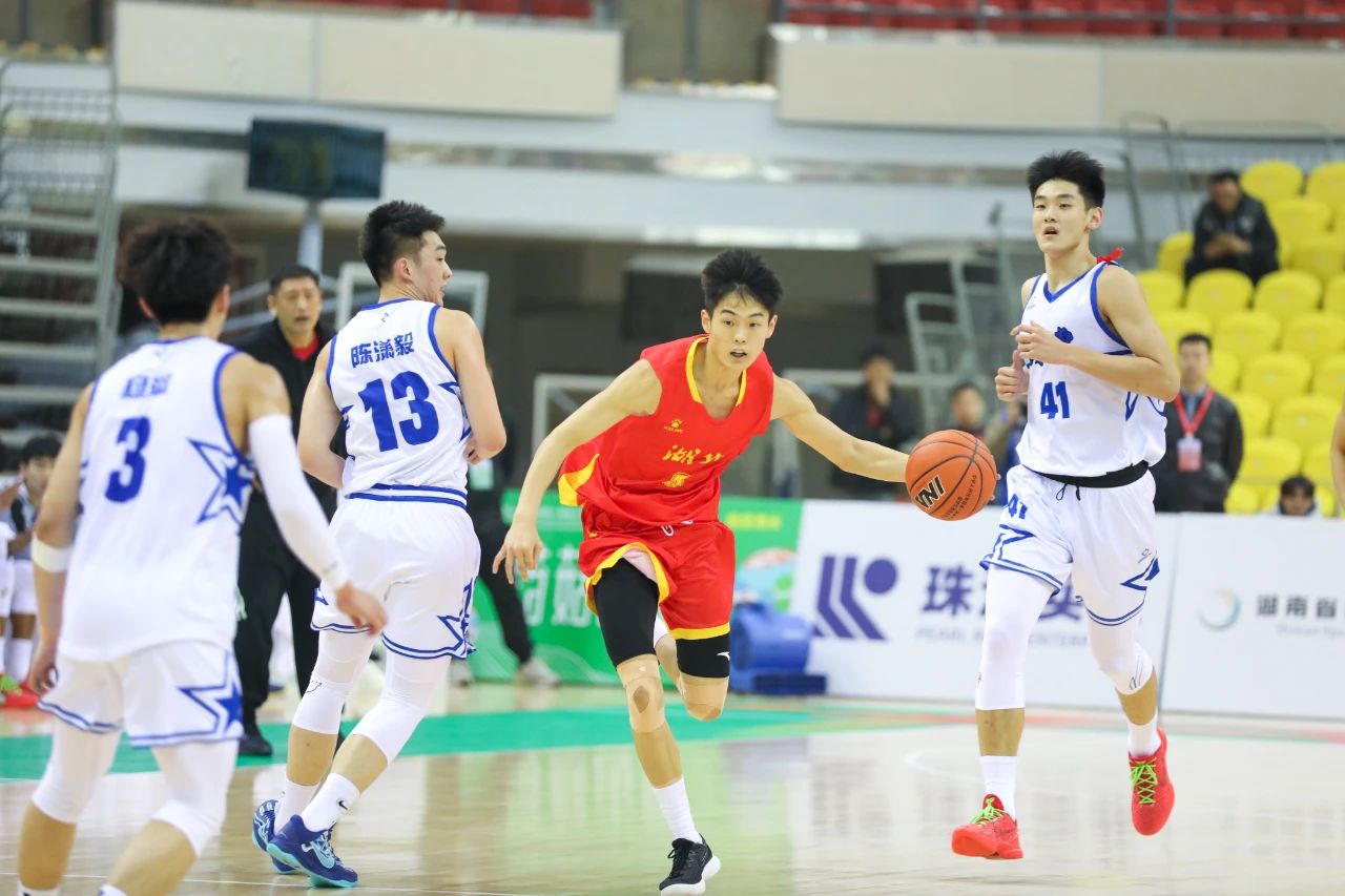 爱游戏网页版入口-关于湖北男篮赢得一场硬仗，士气高涨的信息