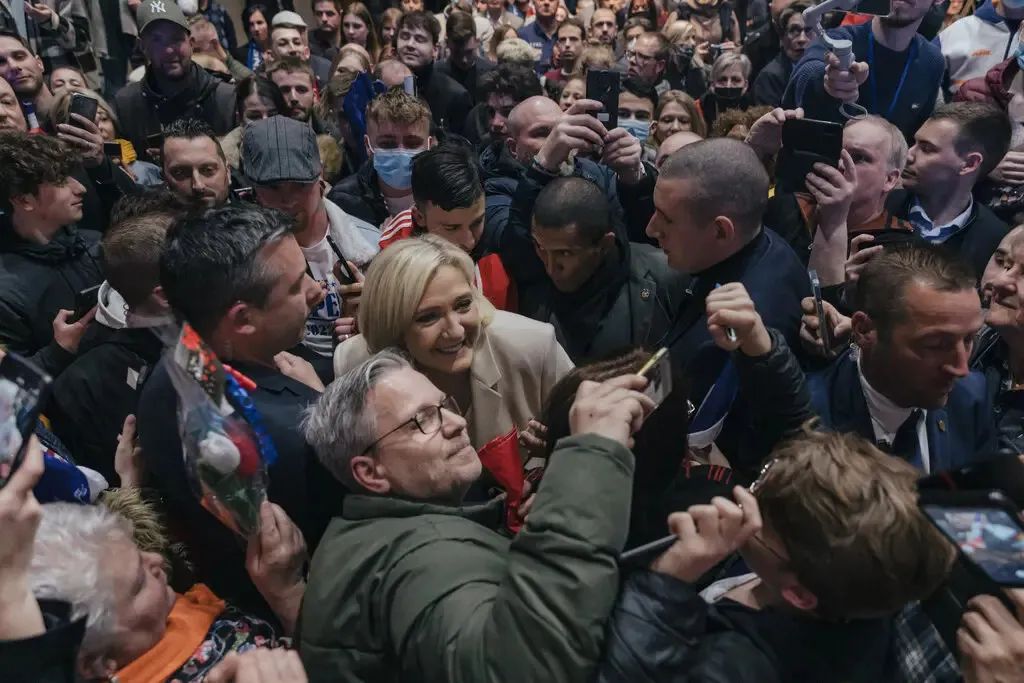 爱游戏入口-俄罗斯球队多点开花击败对手