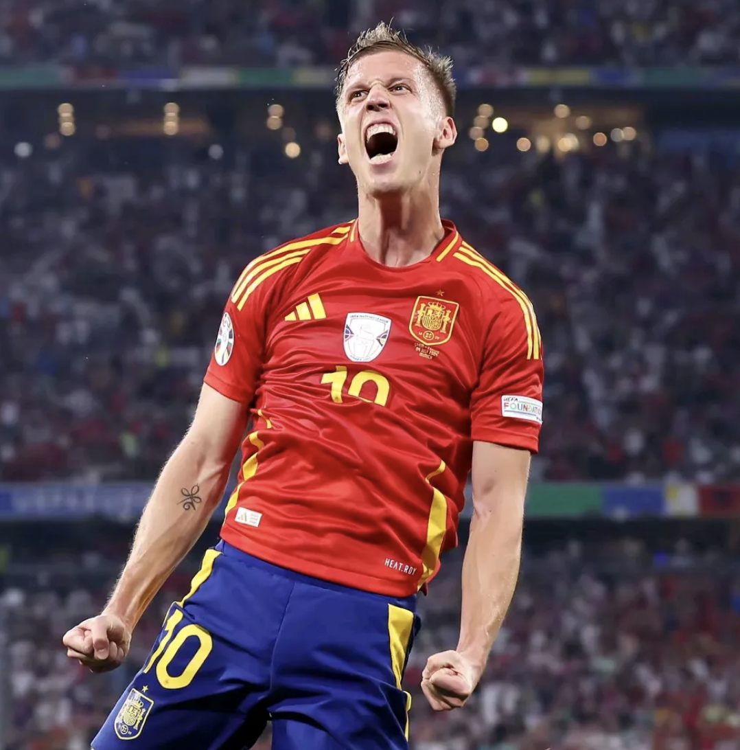 关于顶尖球星争霸赛场,火药味浓烈的信息 关于顶尖球星争霸赛场,火药味浓烈的信息