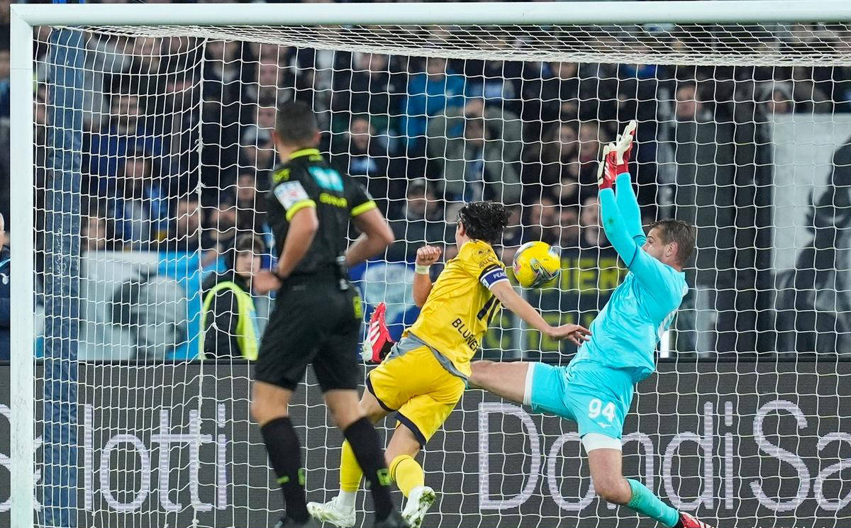 爱游戏入口-拉齐奥大胜乌迪内斯，主场连胜战绩亮眼一扫不利的简单介绍