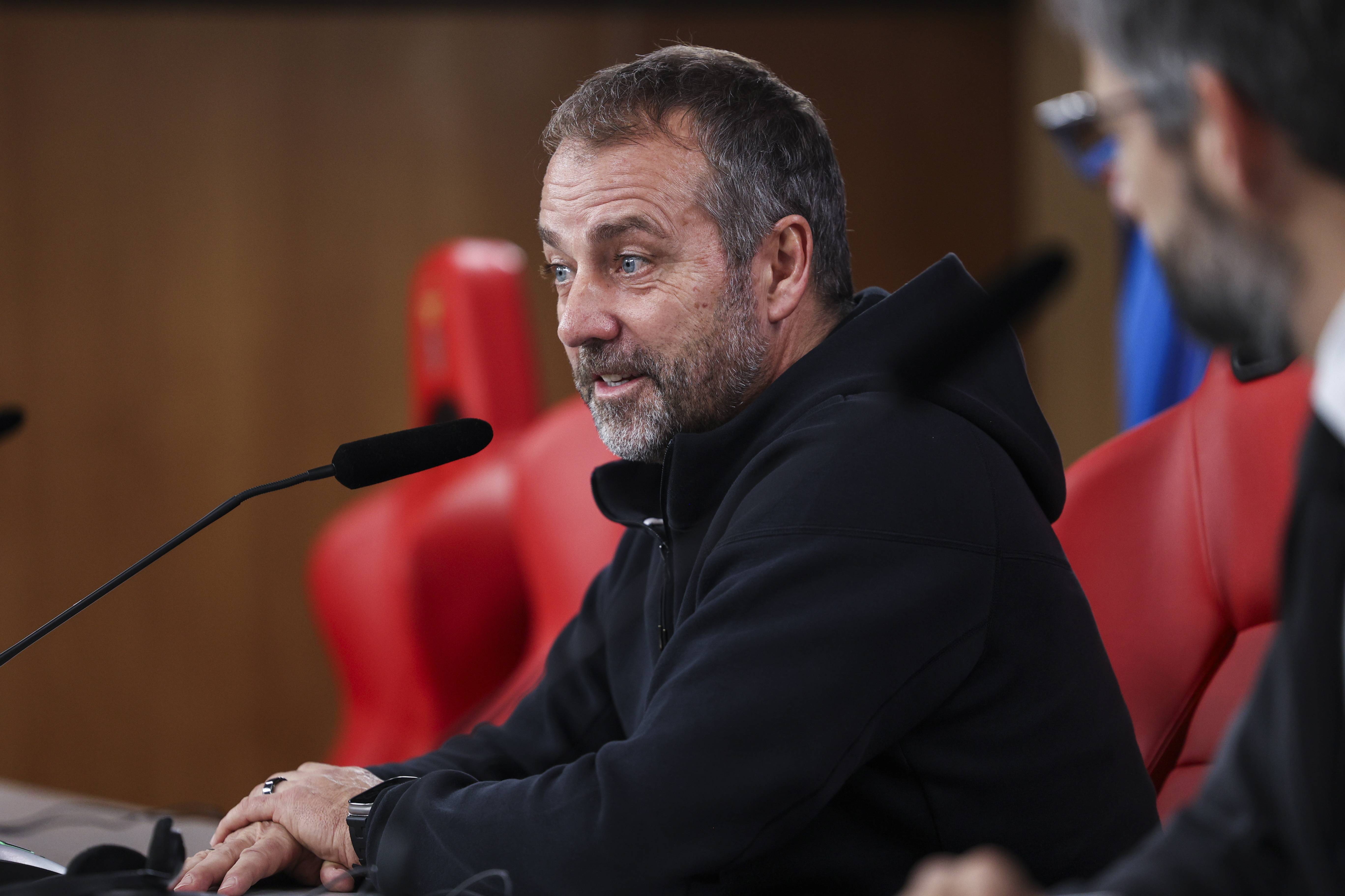 爱游戏登录入口-巴塞罗那主帅调兵遣将，取得三分