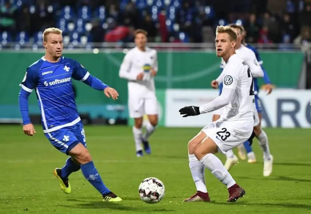 柏林赫塔客场战胜对手继续保持不败 柏林赫塔客场战胜对手继续保持不败