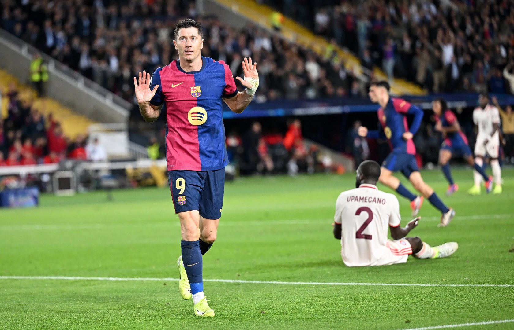 包含巴萨锋线火力全开,欧冠战绩不容忽视的词条 包含巴萨锋线火力全开,欧冠战绩不容忽视的词条