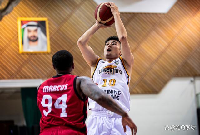 辽宁男篮凭借强大进攻,轻取四川队 辽宁男篮凭借强大进攻,轻取四川队